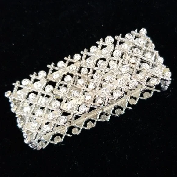 Vintage Clear Rhinestone Silver Tone Metal Stretch Metal Cuff Bracelet - Picture 9 of 12